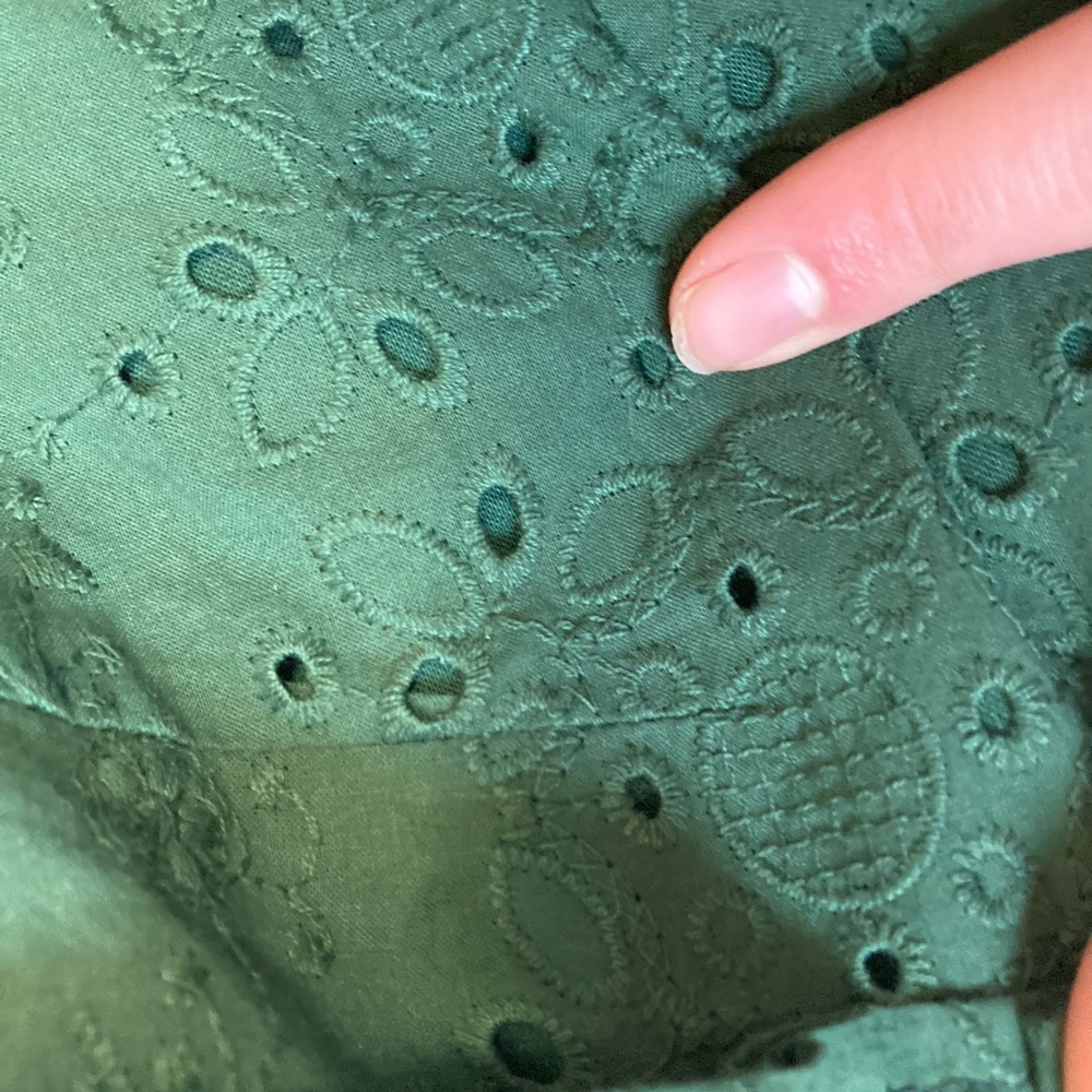 Loft Eyelet Dress - Picture 4 of 10